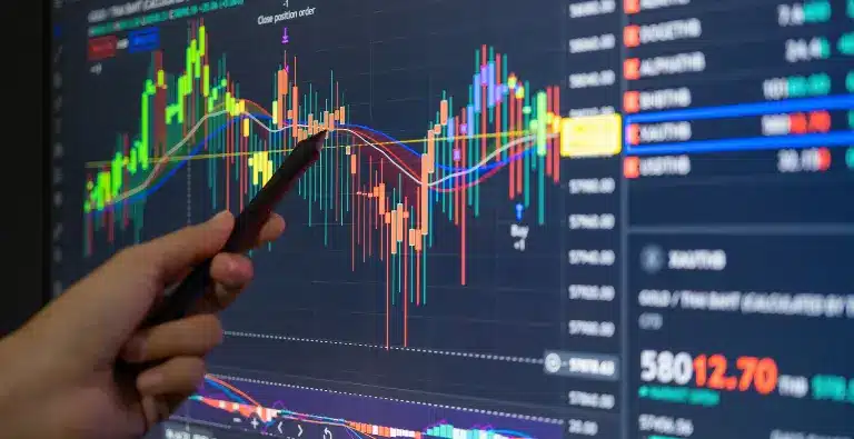 fundamental vs technical analysis in forex